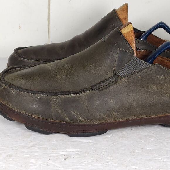 OluKai Men's Moloa US 10,5 Brown Leather Flats Loafer Slippers Shoes - Picture 3 of 14